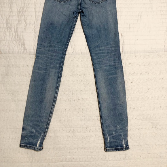 9" High-Rise Skinny Jeans: Destructed-Hem Edition size 26 - Picture 8 of 9